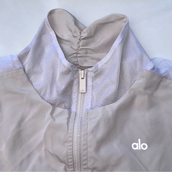 ALO Yoga Half Zip Pullover Jacket 3M Logo Men's XS Pullover Tan Beige Jacket - Picture 3 of 9